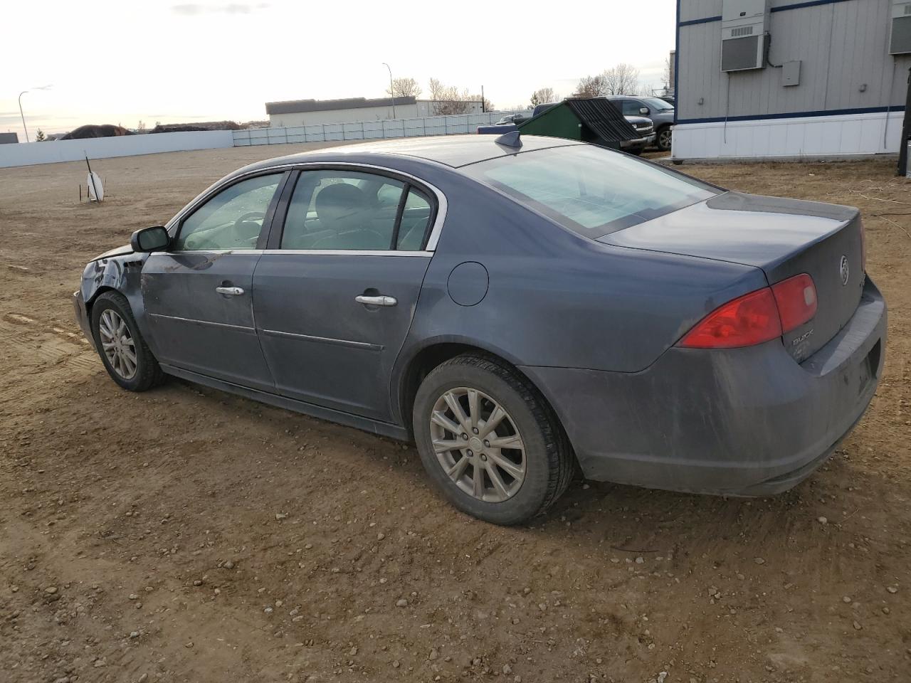Image 2 of 2010 BUICK LUCERNE CXL 2010 with VIN 1G4HC5E16AU125342