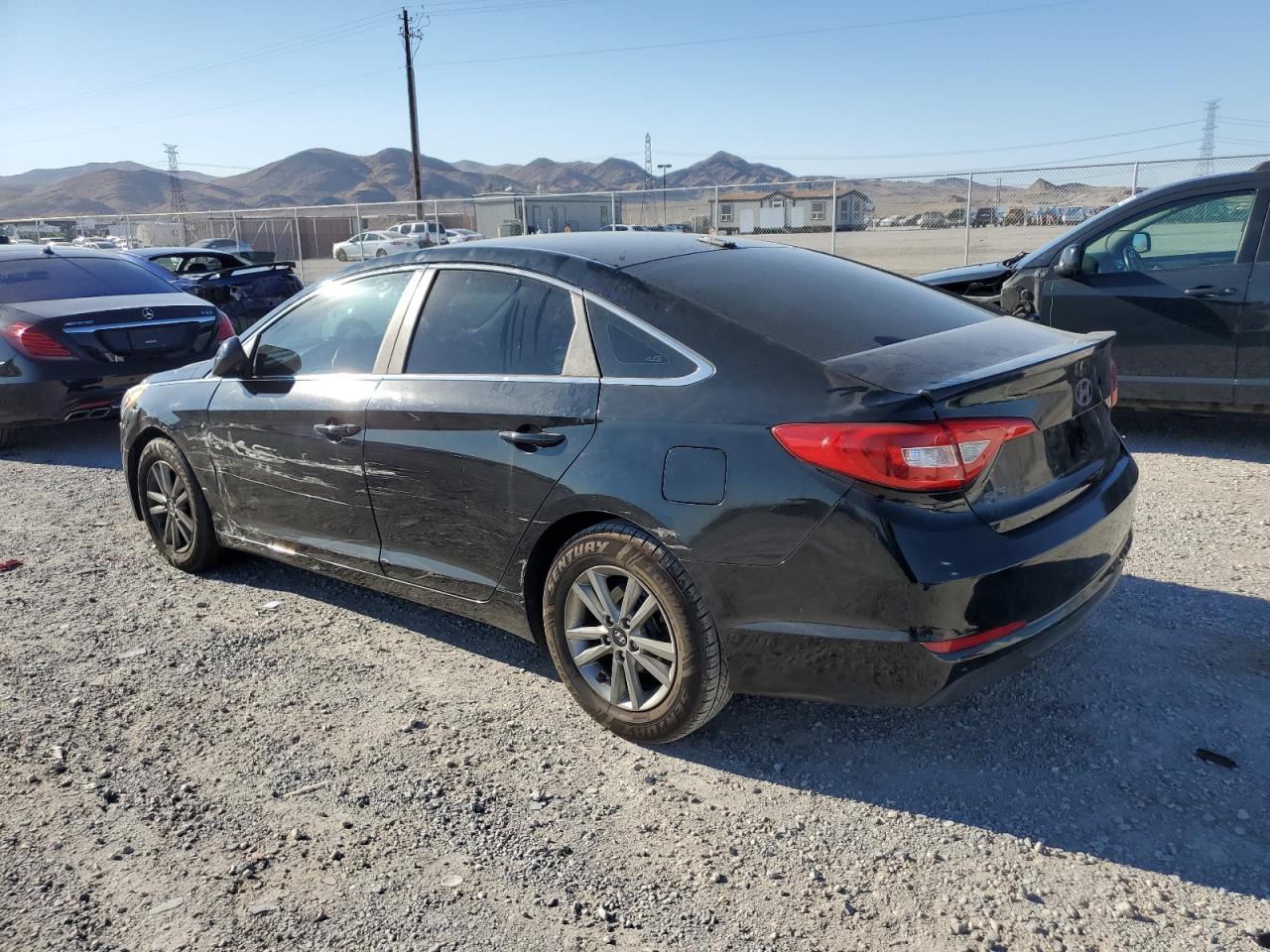 Image 2 of 2015 HYUNDAI SONATA SE 2015 with VIN 5NPE24AF6FH024986