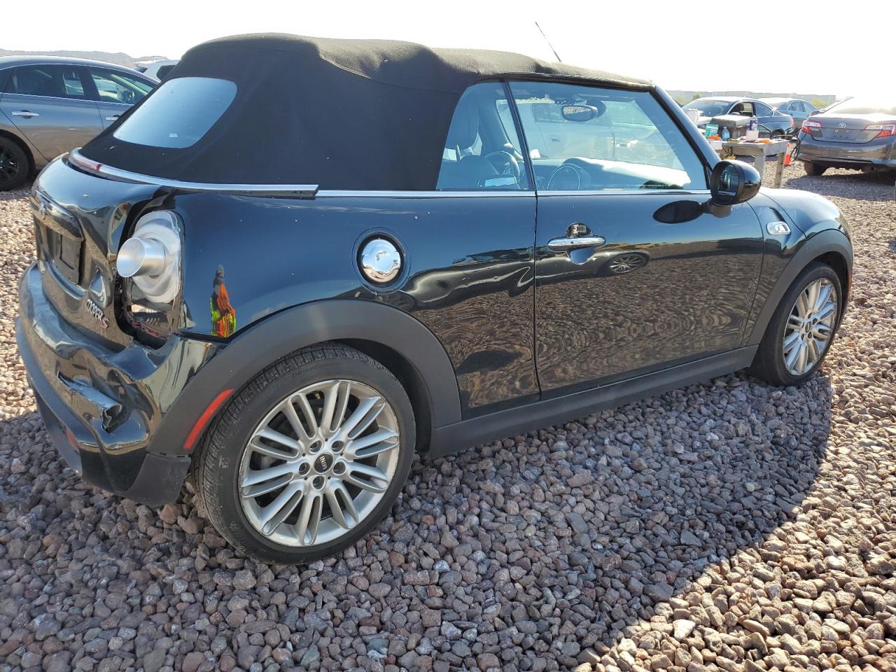 Obraz 3 z 2017 MINI COOPER S 2017 z VIN WMWWG9C3XH3C82108