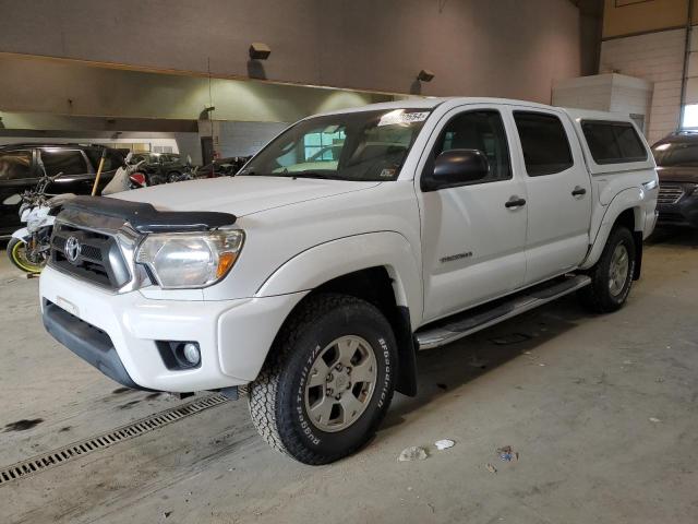 Image 1 of 2014 TOYOTA TACOMA DOUBLE CAB 2014 with VIN 3TMLU4EN2EM149043