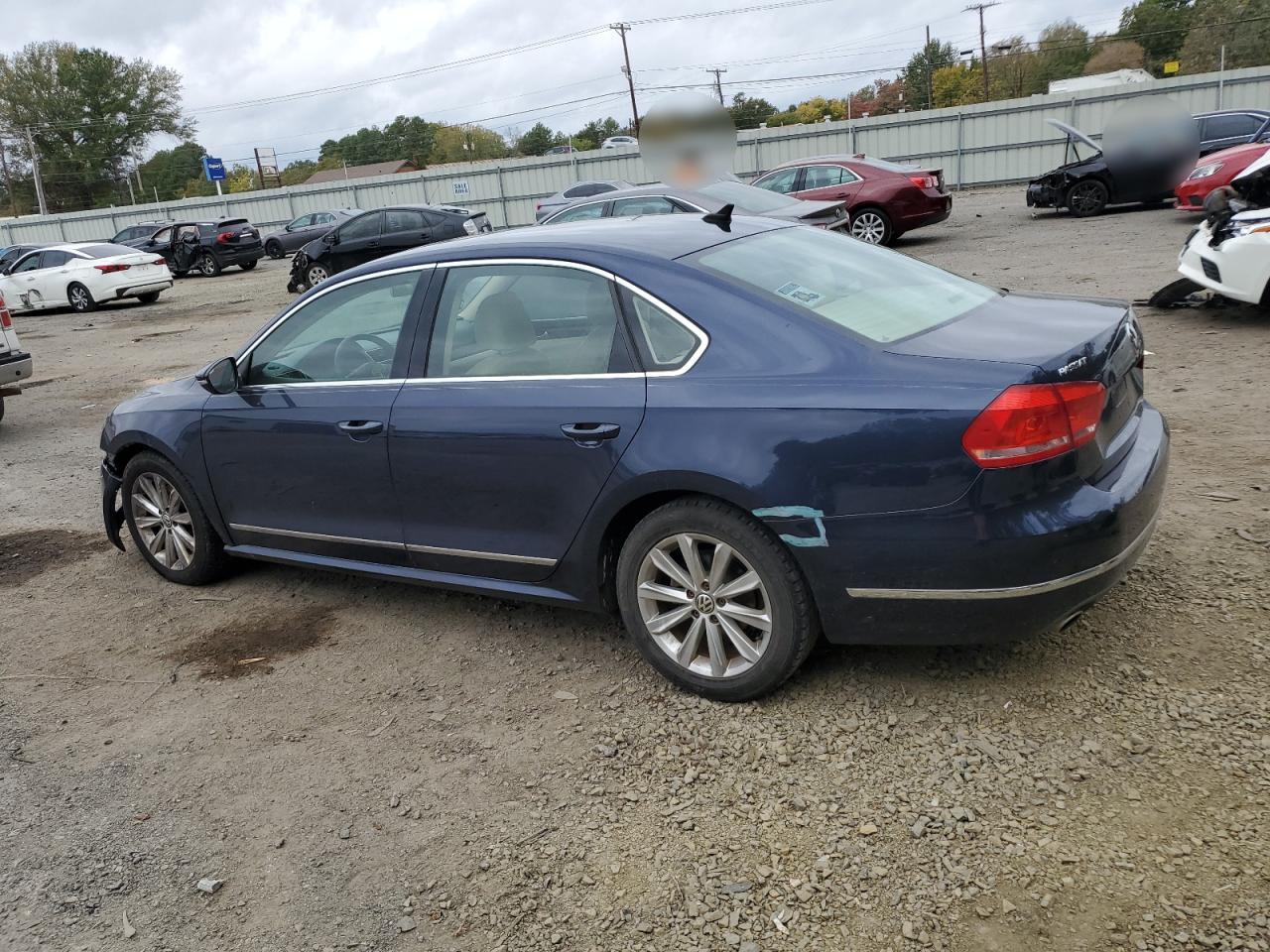 Изображение 2 2012 VOLKSWAGEN PASSAT SEL 2012 с VIN 1VWCH7A38CC027017