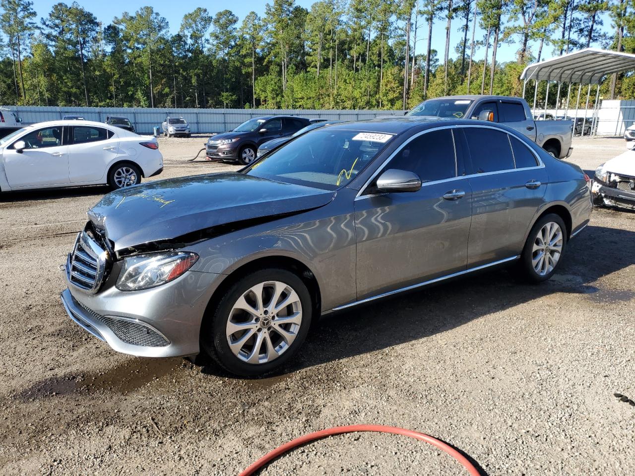 Obraz 1 z 2017 MERCEDES-BENZ E 300 2017 z VIN WDDZF4JB2HA231863