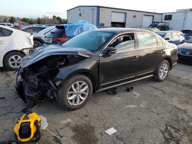 Image 1 of 2016 VOLKSWAGEN PASSAT S 2016 with VIN 1VWAT7A34GC015300