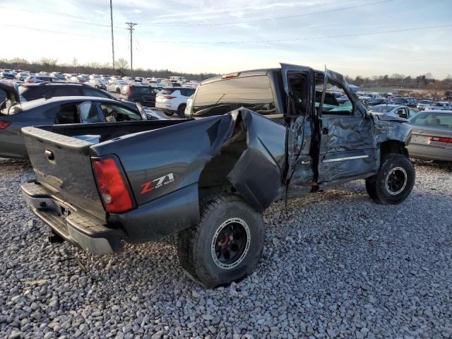Image 3 of 2004 CHEVROLET SILVERADO K1500 2004 with VIN 1GCEK19T14E155572