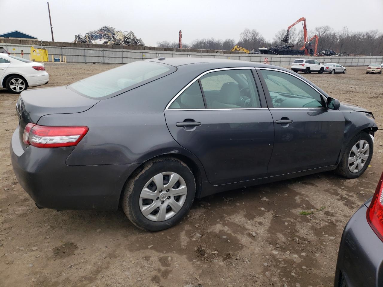 Изображение 3 2011 TOYOTA CAMRY BASE 2011 с VIN 4T1BF3EK1BU732423