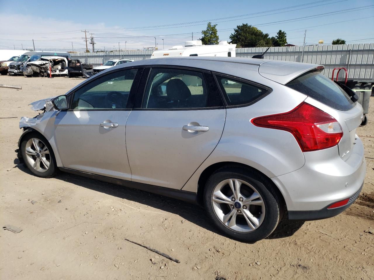 Obraz 2 z 2014 FORD FOCUS SE 2014 z VIN 1FADP3K2XEL409583