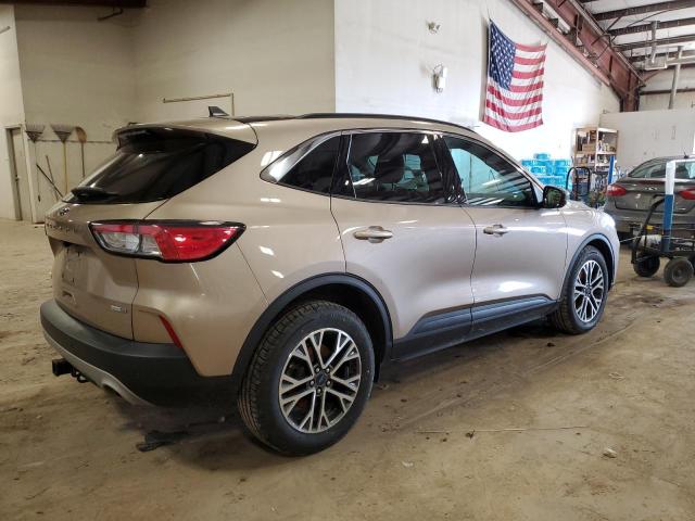 Image 3 of 2020 FORD ESCAPE SEL 2020 with VIN 1FMCU9H99LUB87837