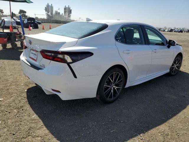 Изображение 3 2024 TOYOTA CAMRY SE NIGHT SHADE 2024 с VIN 4T1G31AK6RU622017