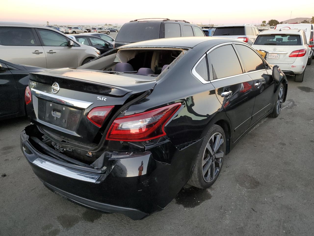 Obraz 3 z 2017 NISSAN ALTIMA 2.5 2017 z VIN 1N4AL3APXHC111910