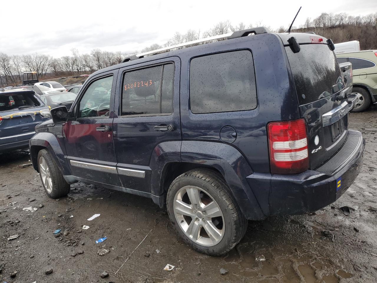 Obraz 2 z 2011 JEEP LIBERTY SPORT 2011 z VIN 1J4PN2GK2BW577335