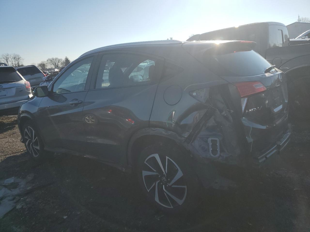 Изображение 2 2019 HONDA HR-V SPORT 2019 с VIN 3CZRU6H16KG733447