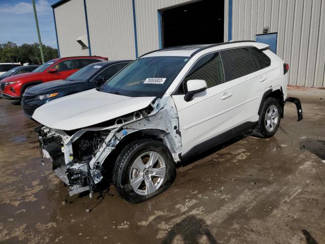 Obraz 1 z 2020 TOYOTA RAV4 XLE 2020 z VIN JTMW1RFV0LD521487