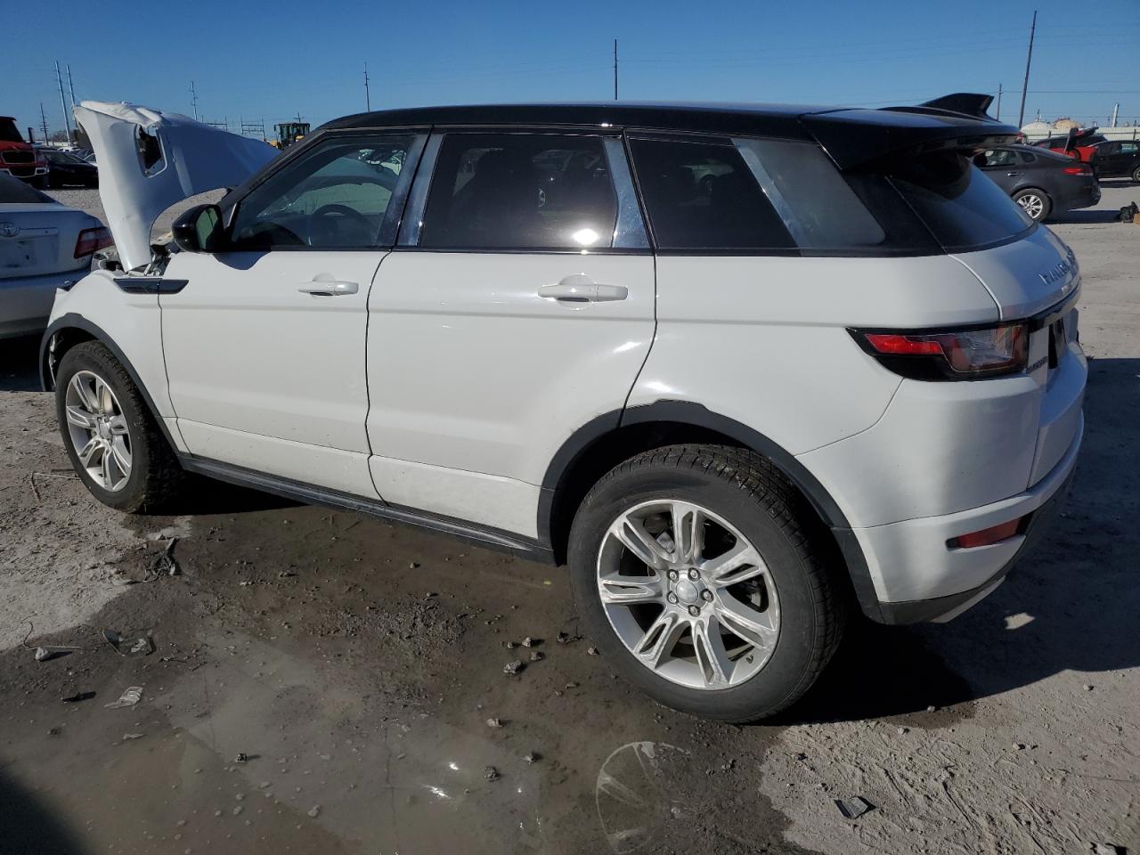 Image 2 of 2018 LAND ROVER RANGE ROVER EVOQUE HSE DYNAMIC 2018 with VIN SALVD2SX1JH302456