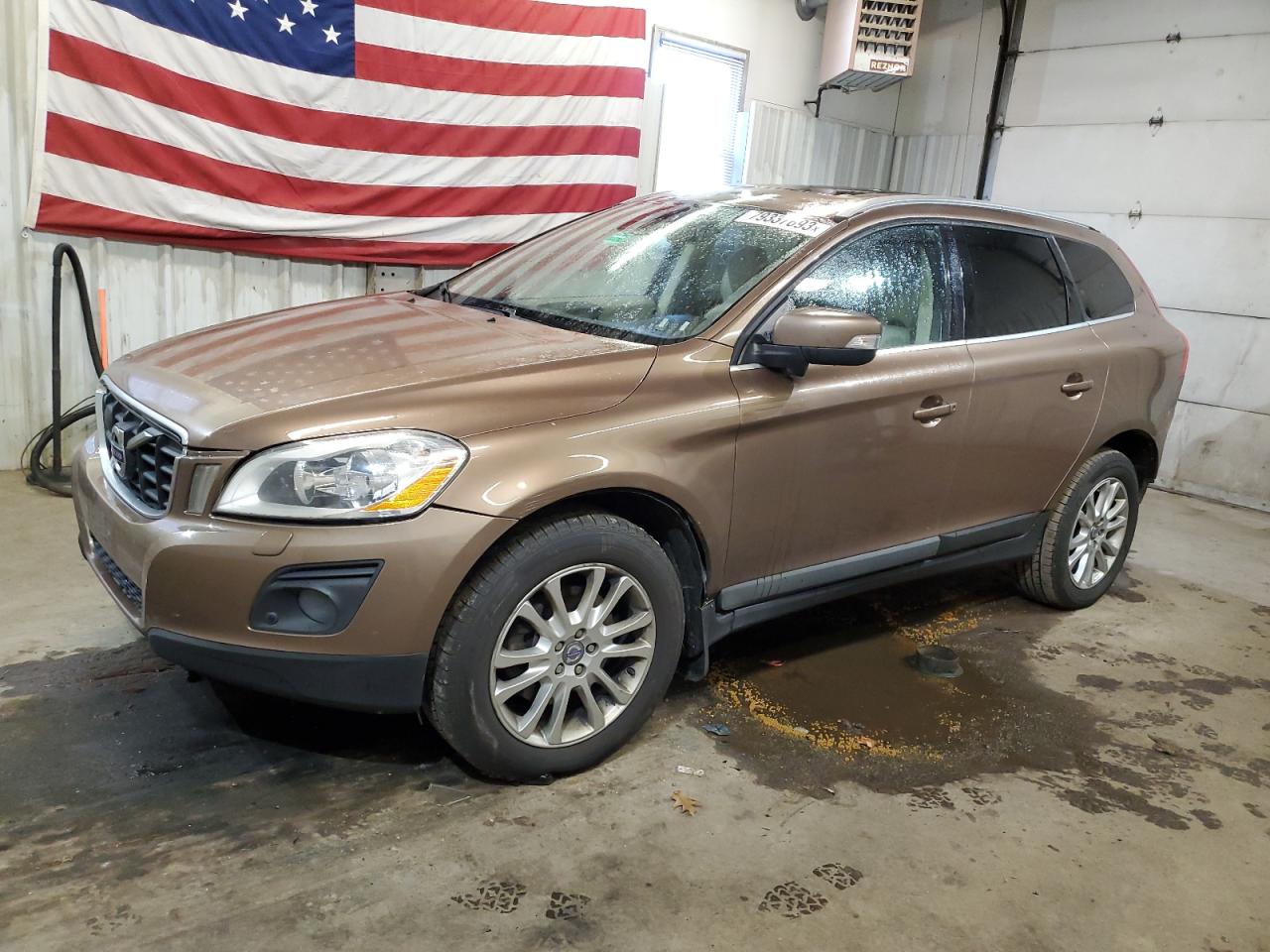 Image 1 of 2010 VOLVO XC60 T6 2010 with VIN YV4992DZ9A2050156