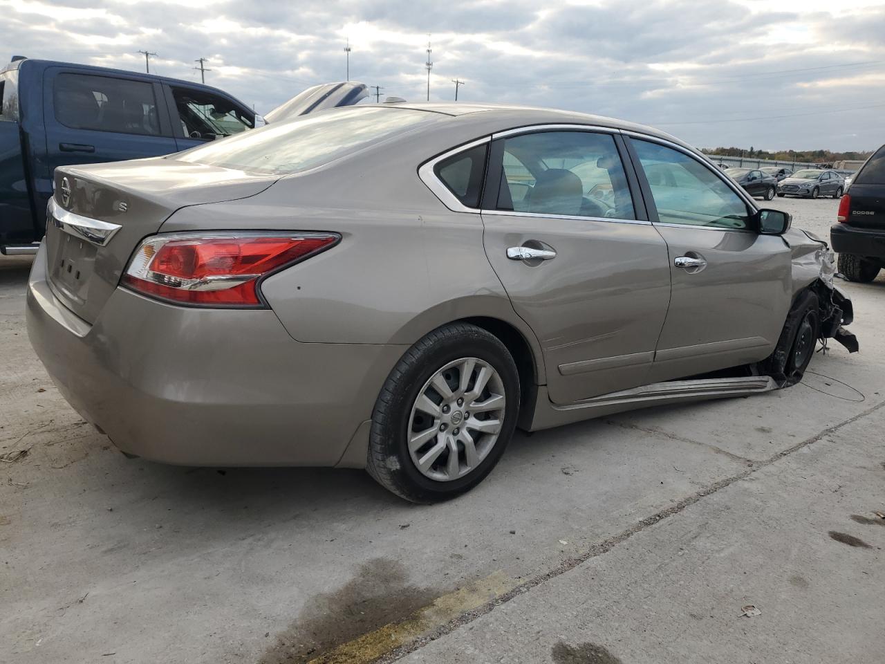 Image 3 of 2015 NISSAN ALTIMA 2.5 2015 with VIN 1N4AL3AP3FN879777