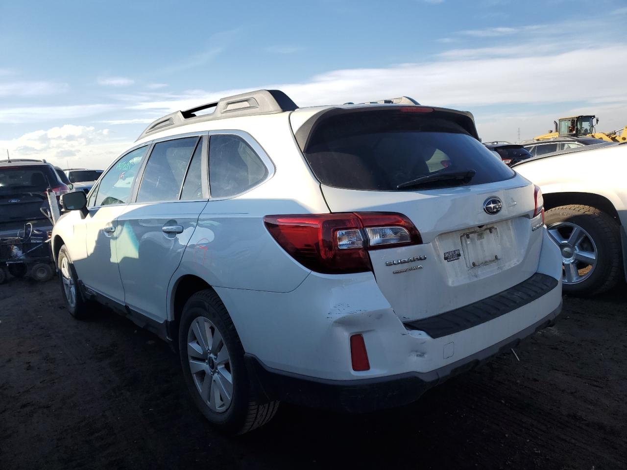 Obraz 2 z 2015 SUBARU OUTBACK 2.5I PREMIUM 2015 z VIN 4S4BSBHC3F3280528