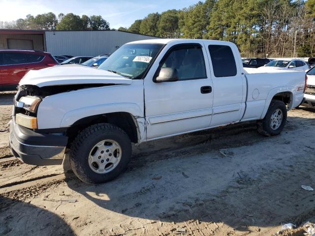 Obraz 1 z 2003 CHEVROLET SILVERADO K1500 2003 z VIN 1GCEK19T13E267657