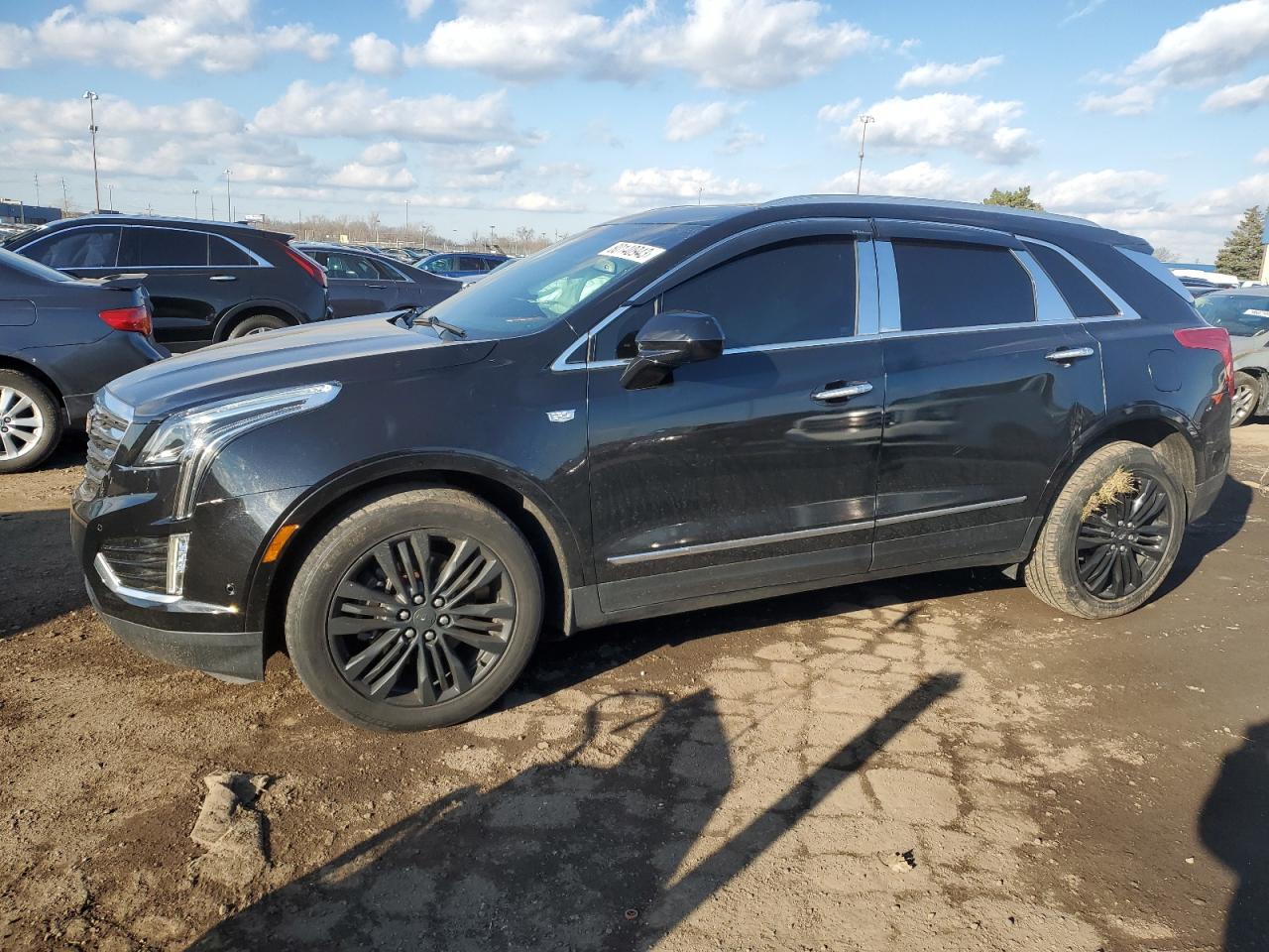 Image 1 of 2017 CADILLAC XT5 PREMIUM LUXURY 2017 with VIN 1GYKNERSXHZ135001