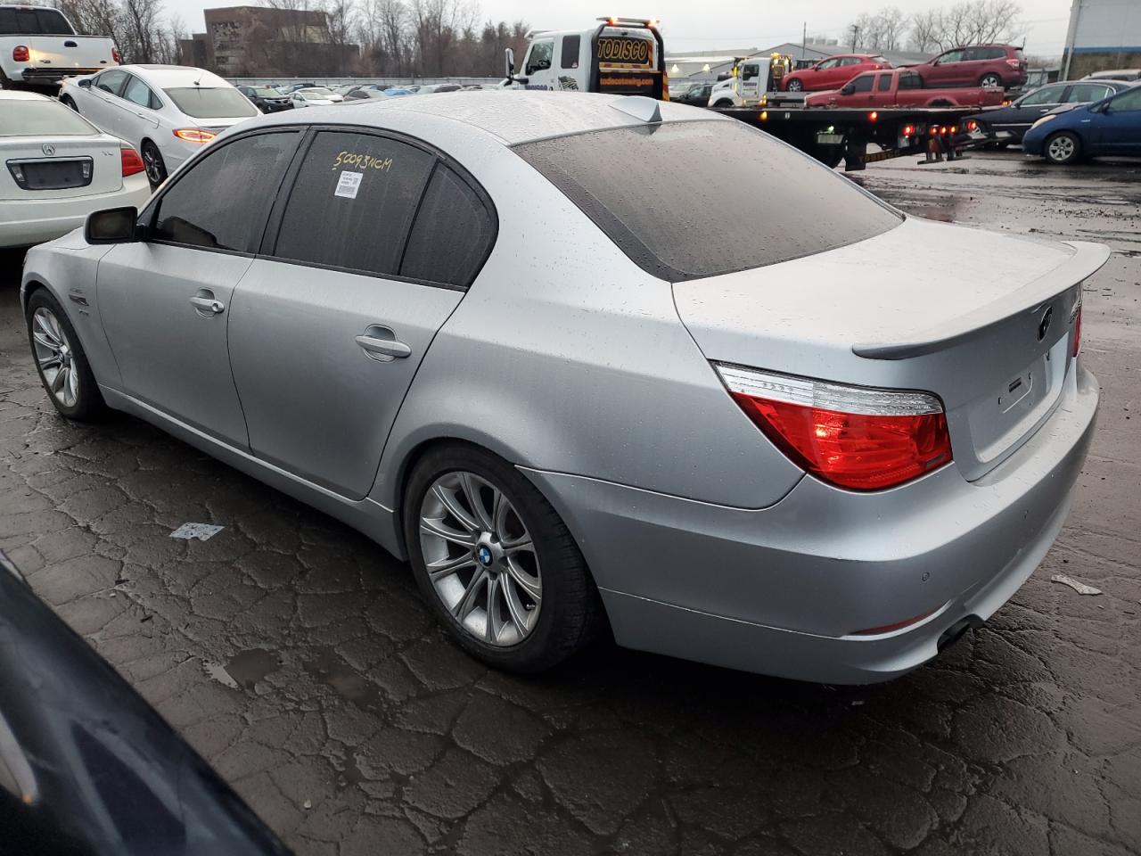 Изображение 2 2010 BMW 535 XI 2010 с VIN WBANV9C53AC136414