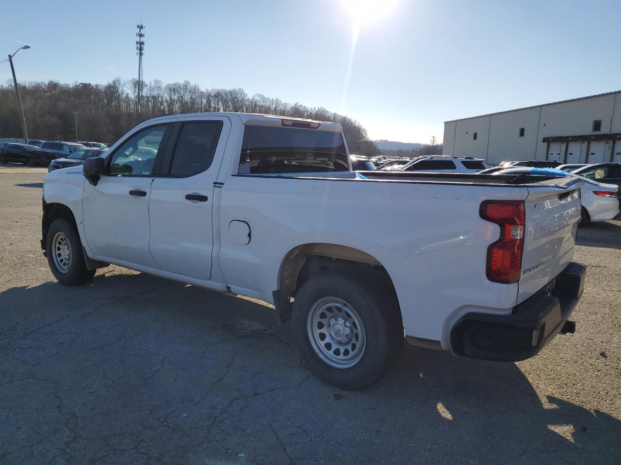 Obraz 2 z 2019 CHEVROLET SILVERADO K1500 2019 z VIN 1GCRYAEF8KZ244321