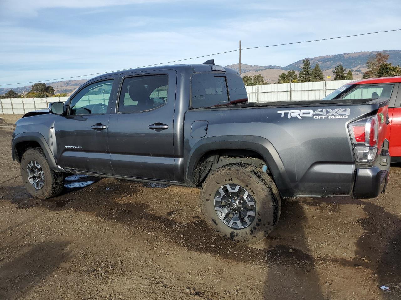 Obraz 2 z 2023 TOYOTA TACOMA DOUBLE CAB 2023 z VIN 3TMCZ5AN8PM540357