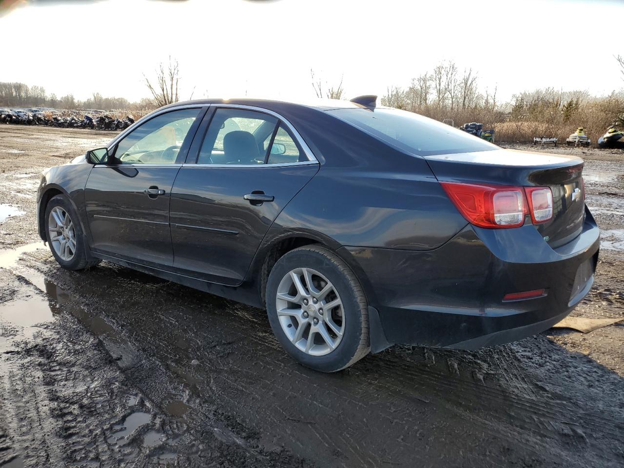 Image 2 of 2015 CHEVROLET MALIBU 1LT 2015 with VIN 1G11C5SL6FF256514