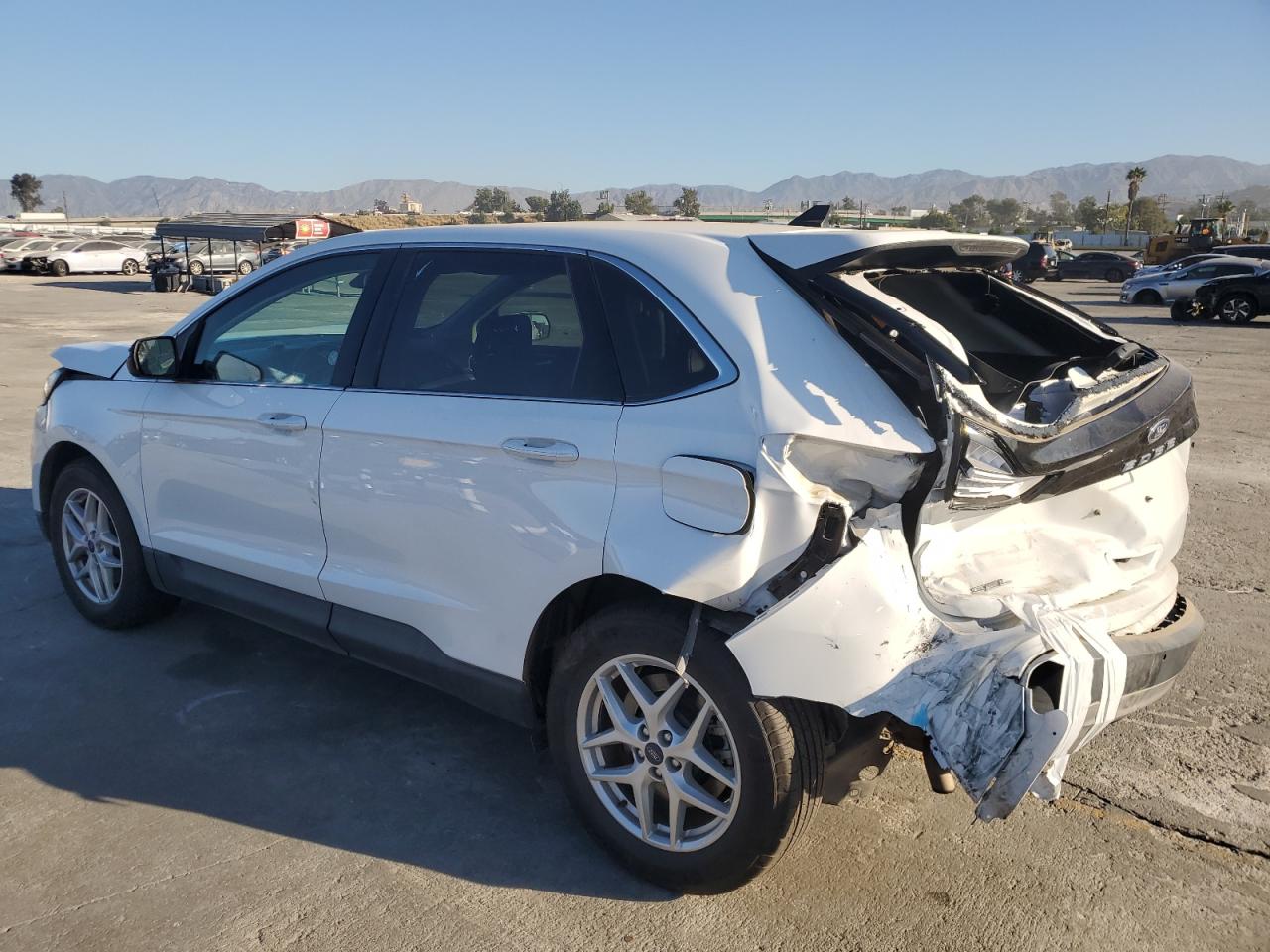 Изображение 2 2022 FORD EDGE SEL 2022 с VIN 2FMPK4J93NBA92123