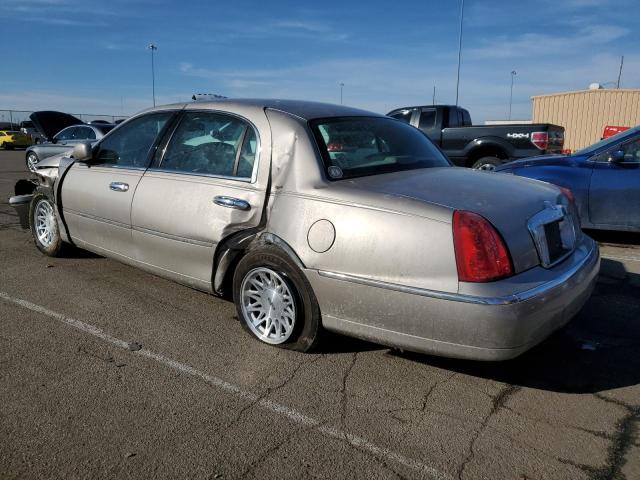 Obraz 2 z 1999 LINCOLN TOWN CAR SIGNATURE 1999 z VIN 1LNFM82W3XY611159