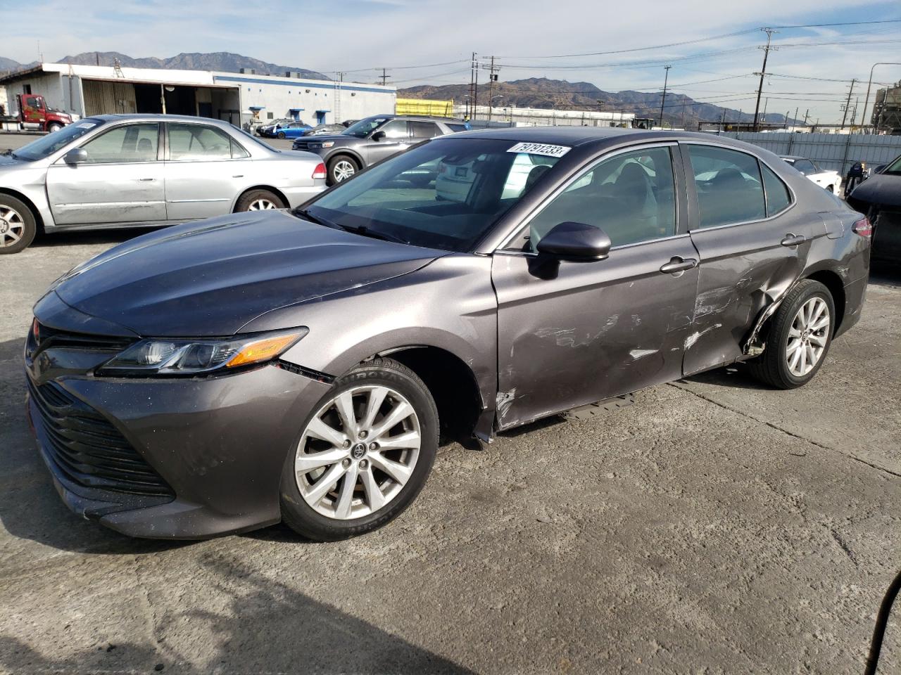 Изображение 1 2018 TOYOTA CAMRY L 2018 с VIN 4T1B11HK6JU609648