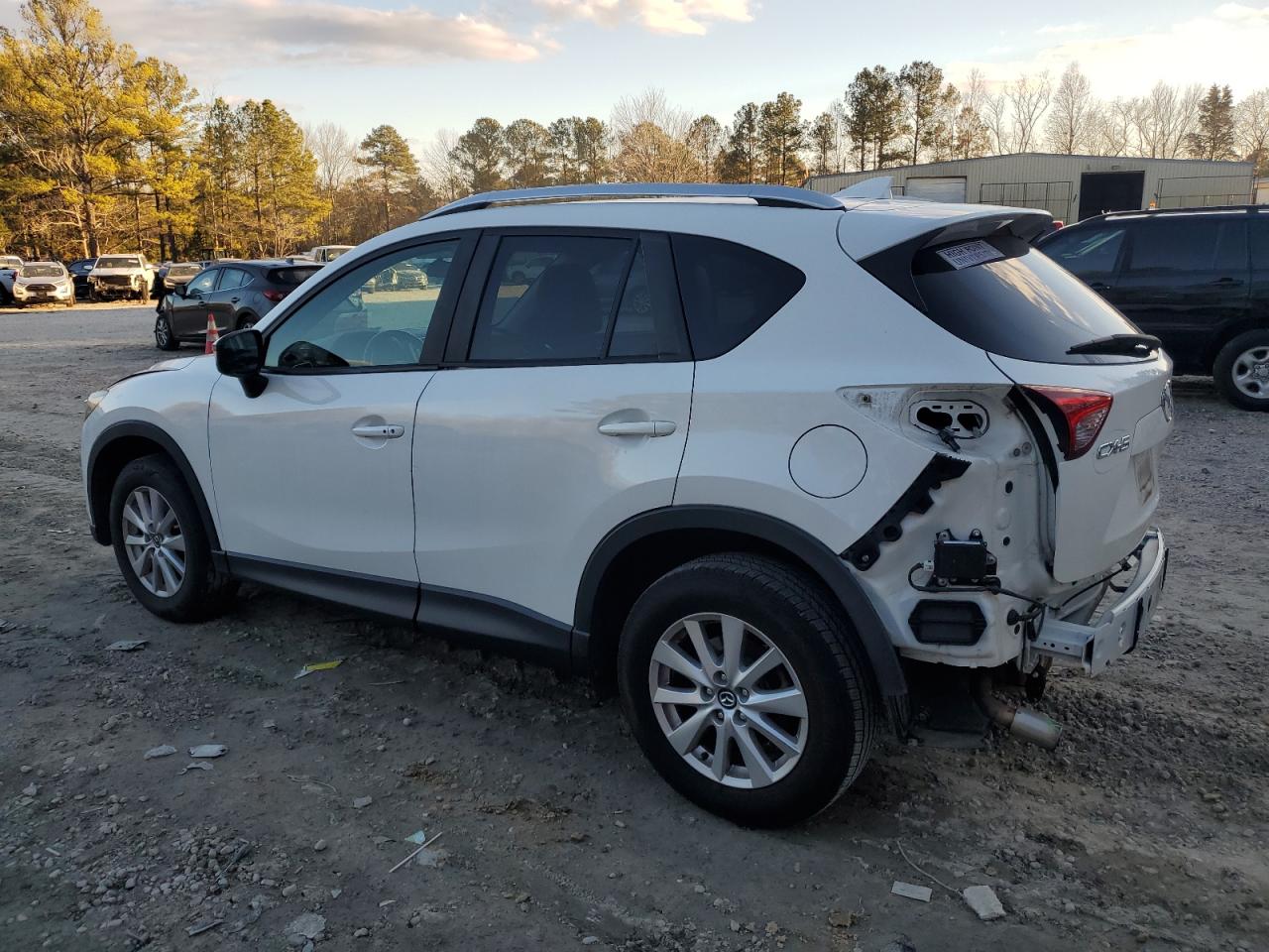 Obraz 2 z 2016 MAZDA CX-5 TOURING 2016 z VIN JM3KE2CY5G0606290