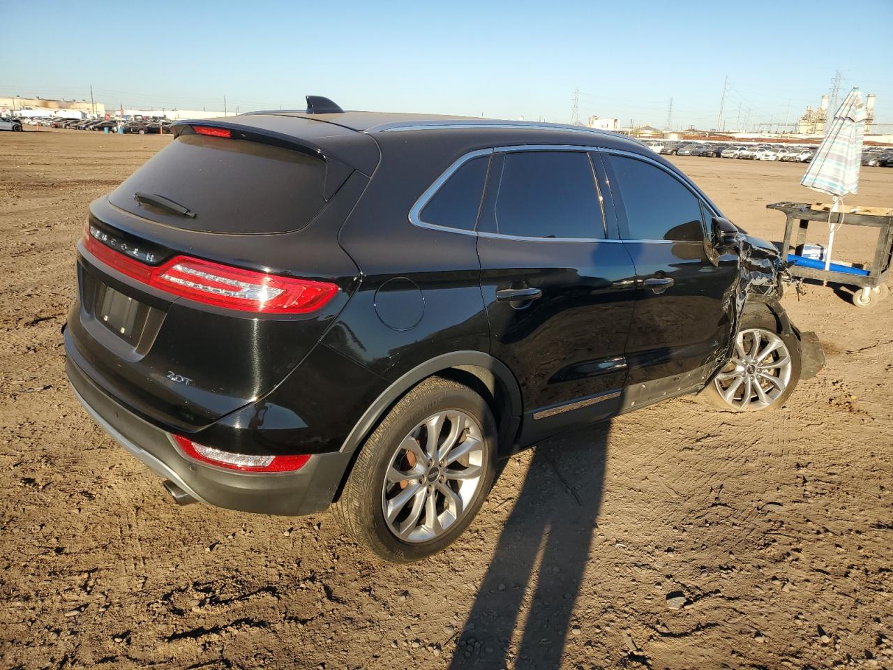 Изображение 3 2018 LINCOLN MKC SELECT 2018 с VIN 5LMCJ2C95JUL32759