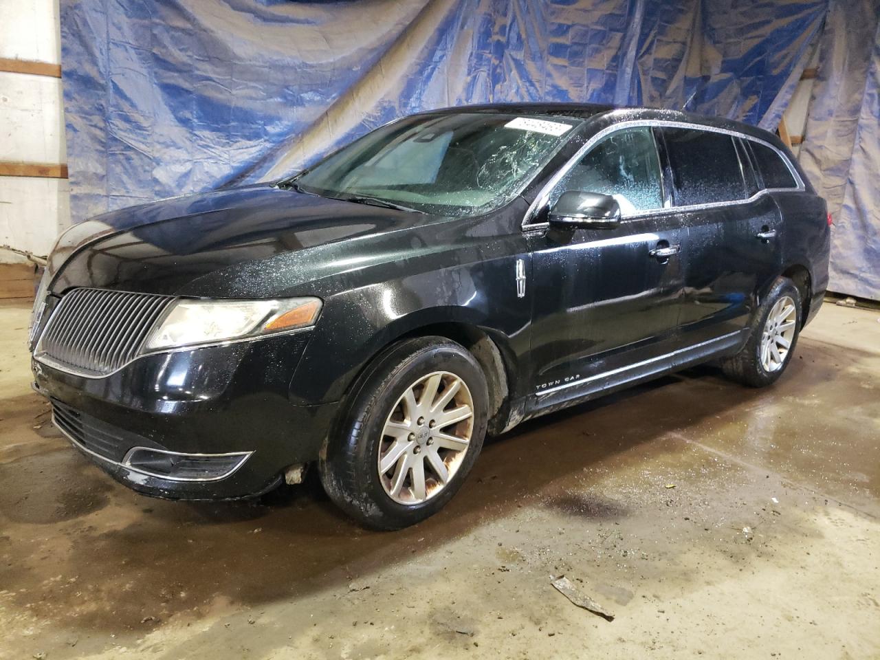 2013 LINCOLN MKT 2013 image