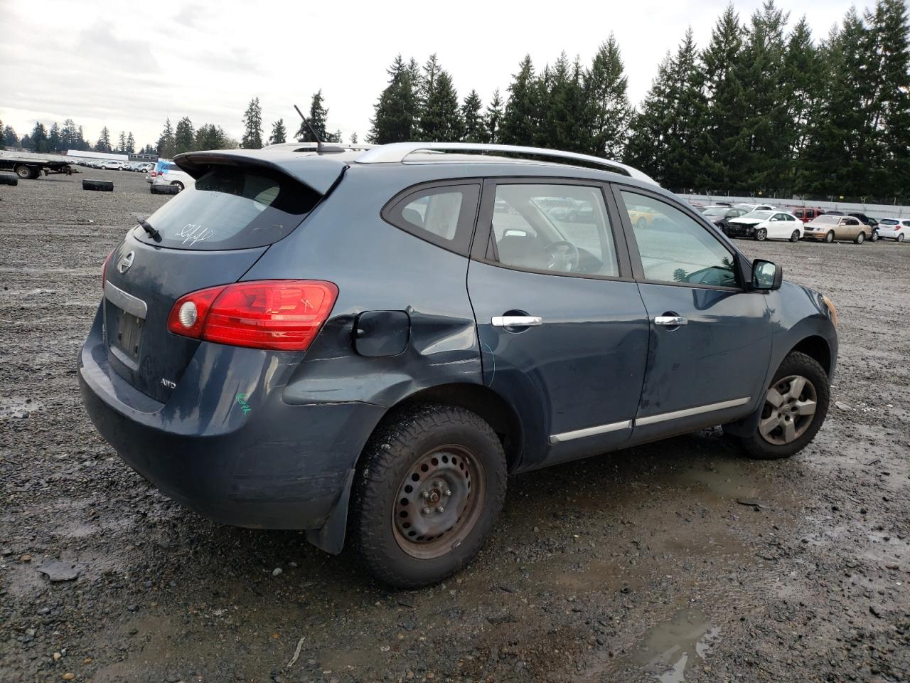 Image 3 of 2015 NISSAN ROGUE SELECT S 2015 with VIN JN8AS5MV3FW762847