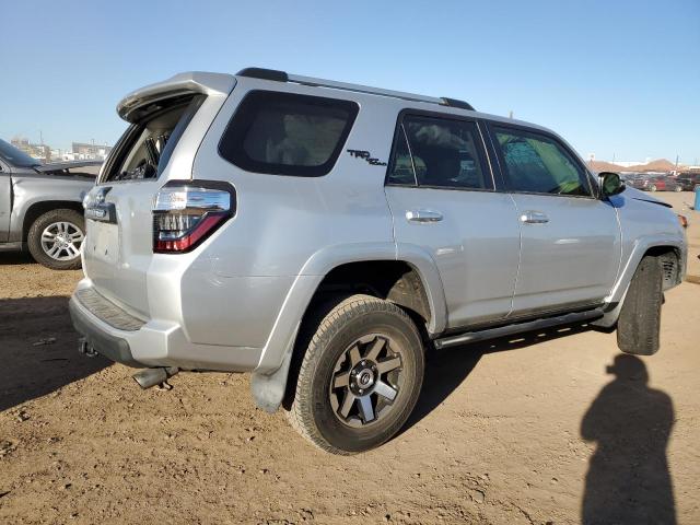 Изображение 3 2018 TOYOTA 4RUNNER SR5/SR5 PREMIUM 2018 с VIN JTEBU5JR3J5591688