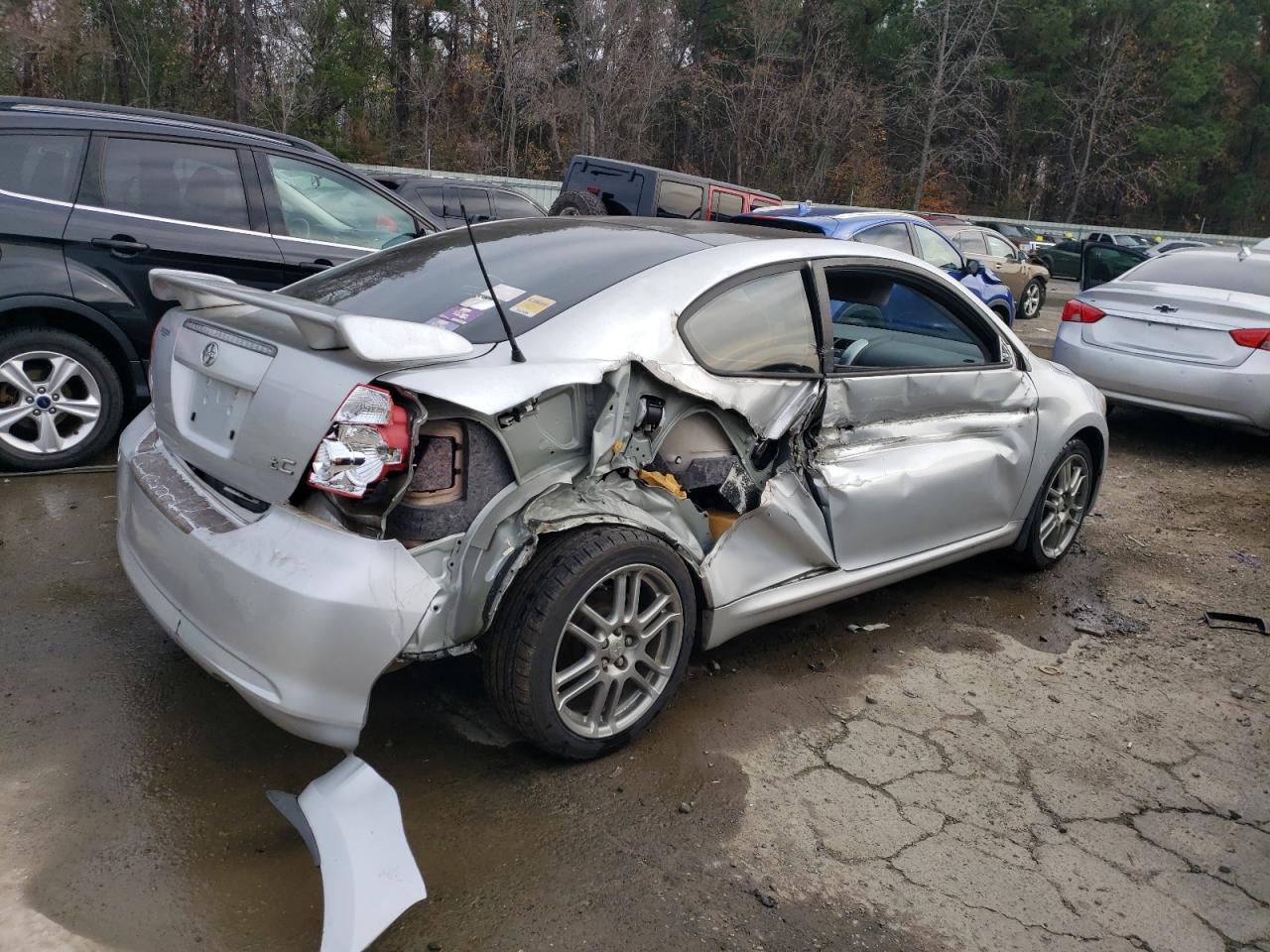 Obraz 3 z 2007 TOYOTA SCION TC  2007 z VIN JTKDE177070191837