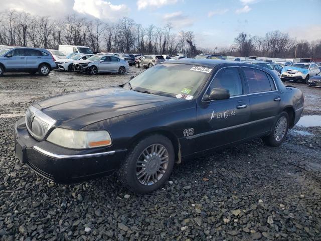 Image 1 of 2008 LINCOLN TOWN CAR SIGNATURE LIMITED 2008 with VIN 2LNHM82W88X640960