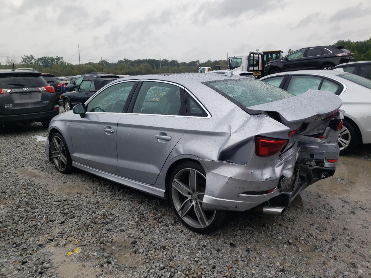 Image 2 of 2018 AUDI A3 PREMIUM PLUS 2018 with VIN WAUJ8GFF7J1084571