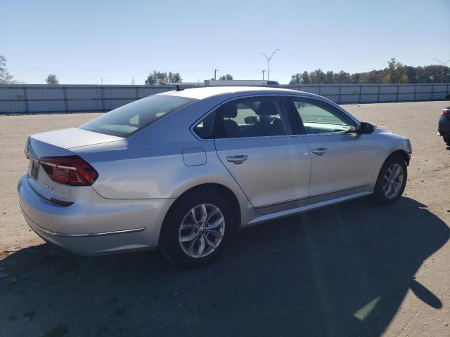 Obraz 3 z 2017 VOLKSWAGEN PASSAT S 2017 z VIN 1VWAT7A37HC018516