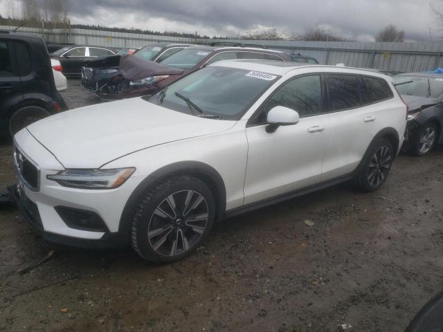 Image 1 of 2021 VOLVO V60 CROSS COUNTRY T5 MOMENTUM 2021 with VIN YV4102WK4M1074673