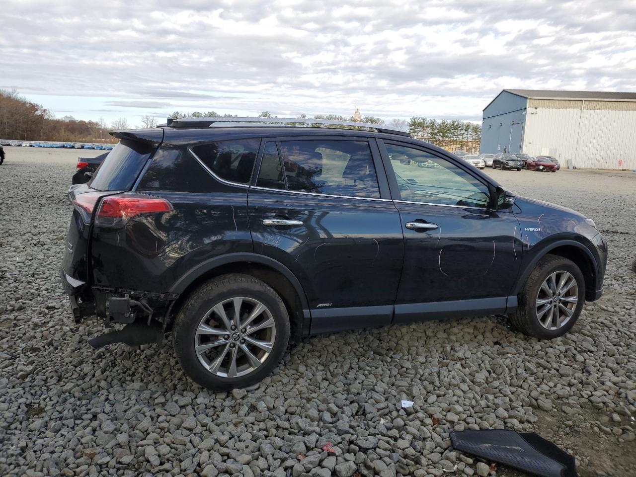 Image 3 of 2016 TOYOTA RAV4 HV LIMITED 2016 with VIN JTMDJREV0GD016421
