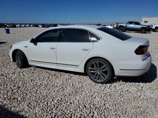 Изображение 2 2019 VOLKSWAGEN PASSAT SE R-LINE 2019 с VIN 1VWMA7A36KC002348