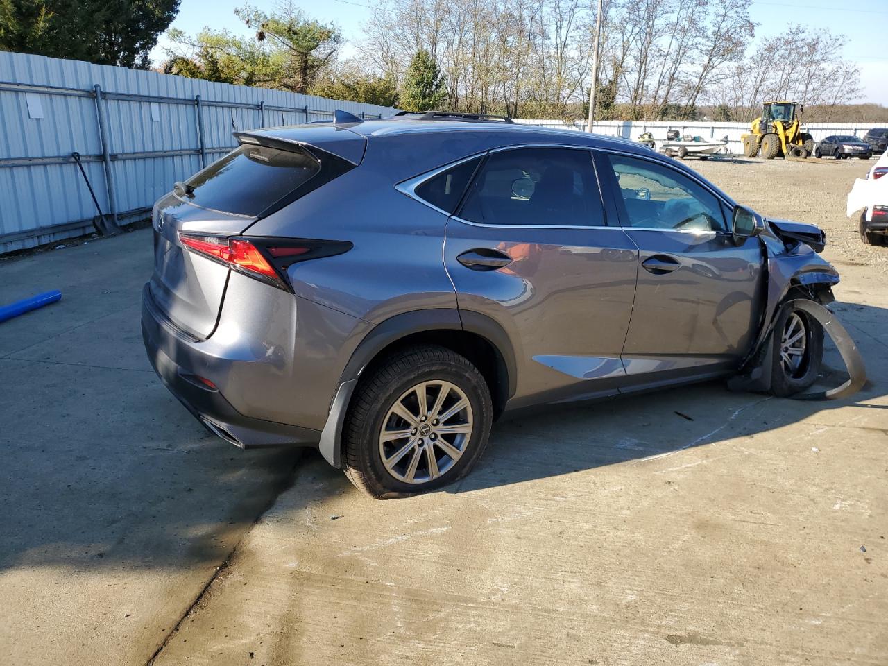 Изображение 3 2020 LEXUS NX 300 2020 с VIN JTJDARDZXL2224250