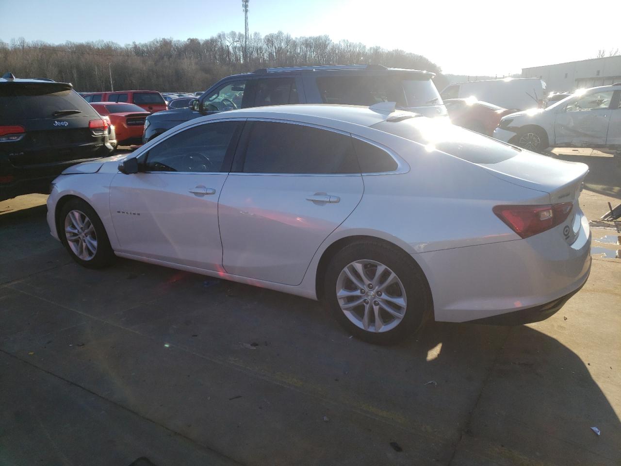 Obraz 2 z 2016 CHEVROLET MALIBU LT 2016 z VIN 1G1ZE5ST0GF348622