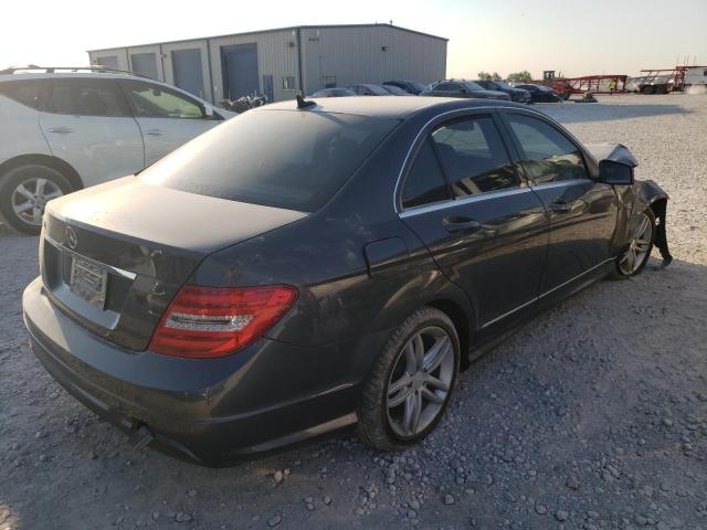 Изображение 3 2013 MERCEDES-BENZ C 250 2013 с VIN WDDGF4HB5DR256815