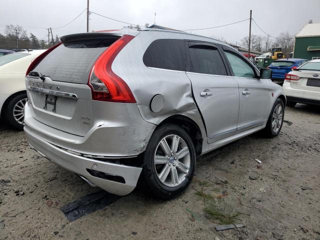 Obraz 3 z 2016 VOLVO XC60 T6 PREMIER 2016 z VIN YV4902RK1G2789052