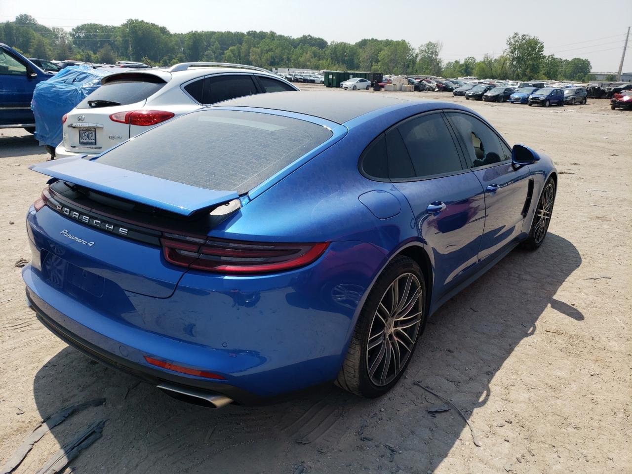Image 3 of 2018 PORSCHE PANAMERA 4 2018 with VIN WP0AA2A78JL118418