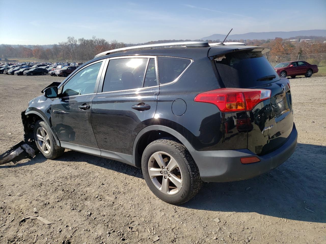 Image 2 of 2015 TOYOTA RAV4 XLE 2015 with VIN 2T3RFREV8FW351144