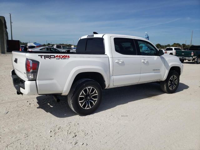 Obraz 3 z 2020 TOYOTA TACOMA DOUBLE CAB 2020 z VIN 3TMCZ5AN2LM309416