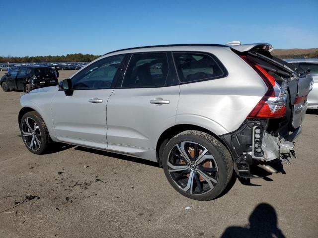 Изображение 2 2022 VOLVO XC60 B6 R-DESIGN 2022 с VIN YV4062RM5N1950708