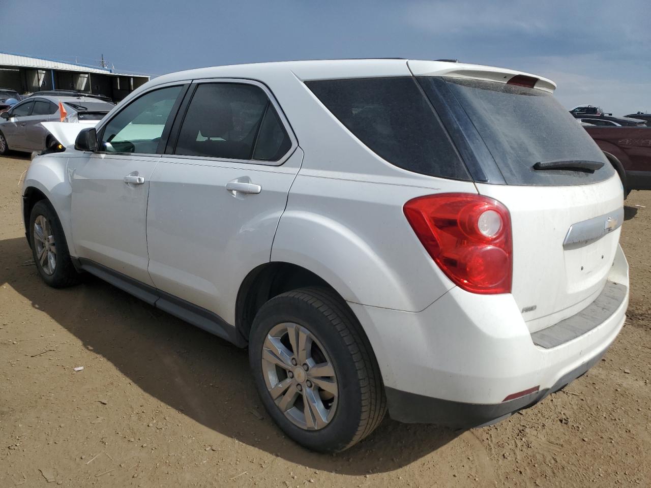 Изображение 2 2015 CHEVROLET EQUINOX LS 2015 с VIN 1GNFLEEK9FZ110484